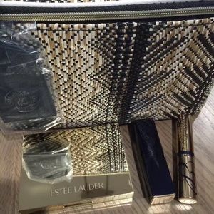 ESTEE LAUDER makeup bag➕full blush/bronz➕lipstick